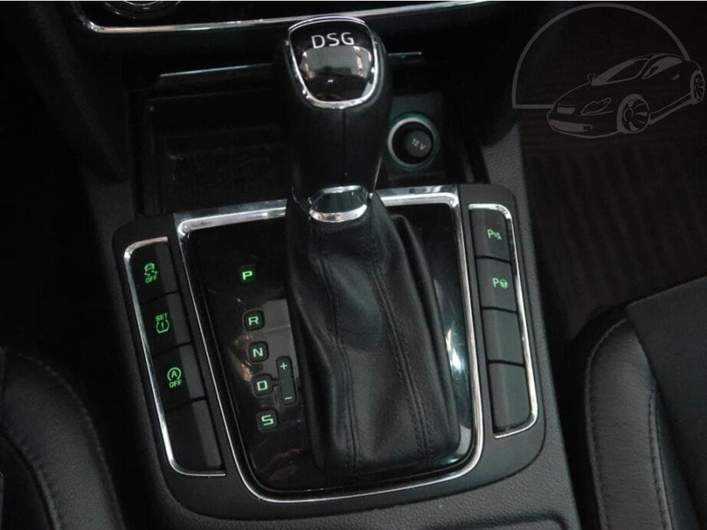 2014 Škoda SUPERB - 13