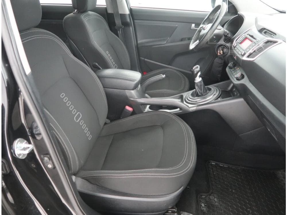 2012 Kia SPORTAGE - 17