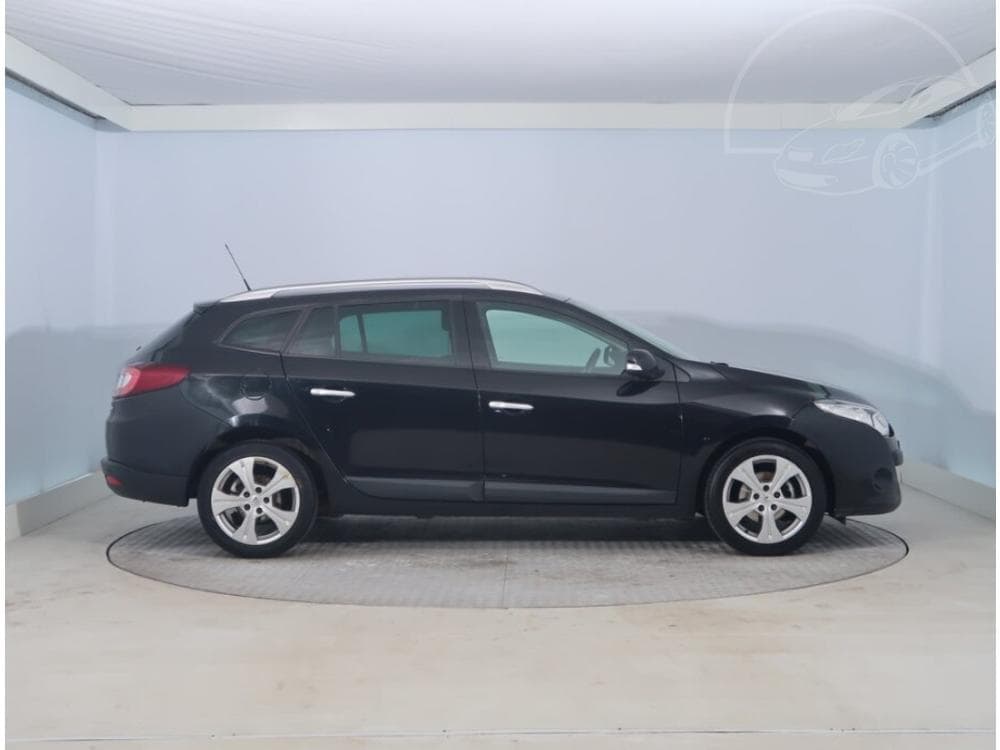 2012 Renault MEGANE - 11