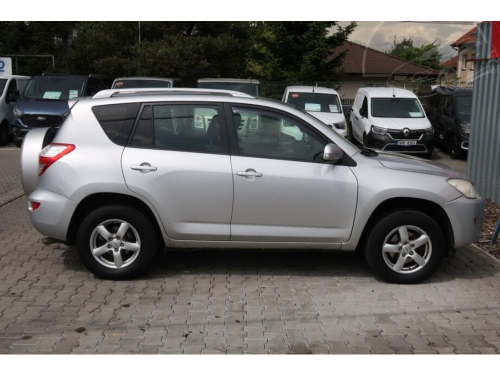 2010 Toyota RAV4 - 6