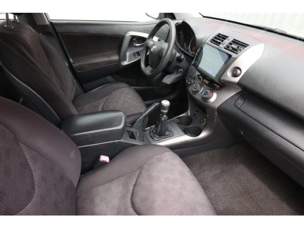 2010 Toyota RAV4 - 9
