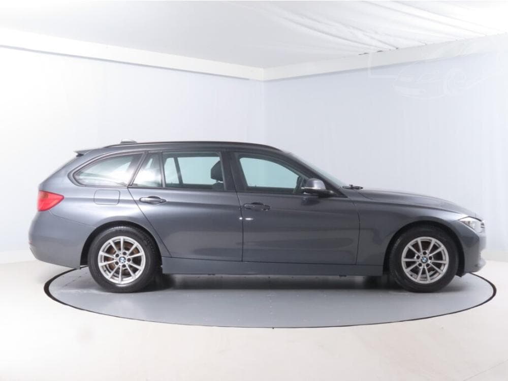 2013 BMW 3-SERIES - 6