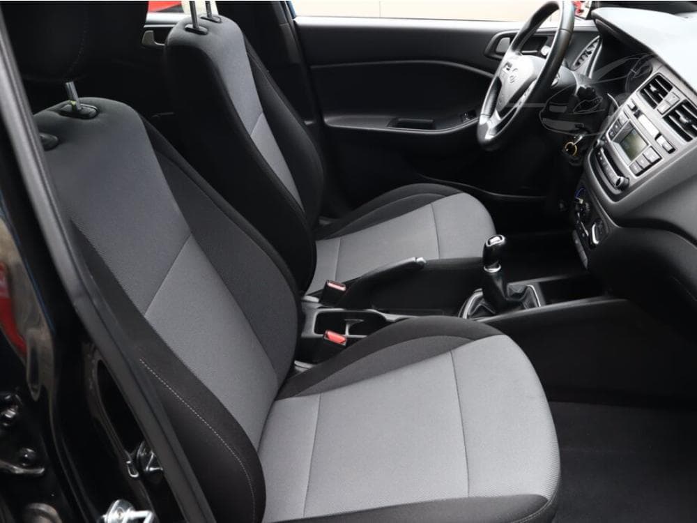 2019 Hyundai i20 - 7
