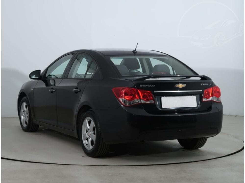 2011 Chevrolet CRUZE - 4