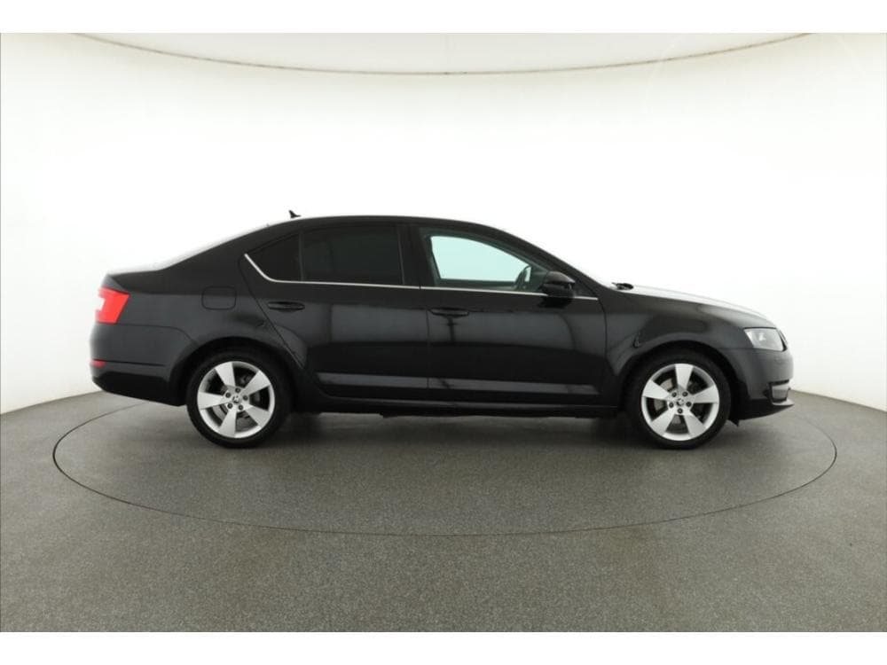2013 Škoda OCTAVIA - 11