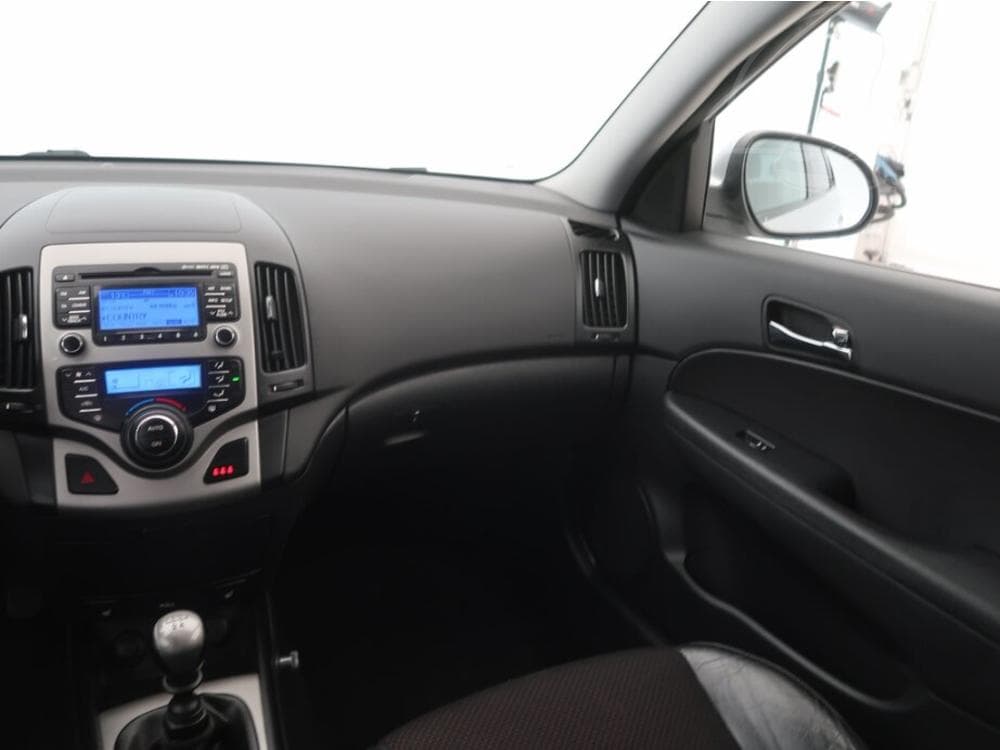 2009 Hyundai i30 - 8
