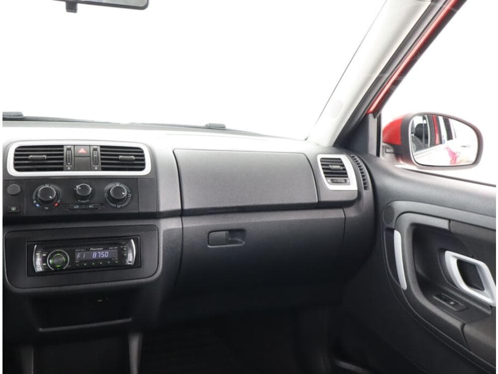 2009 Škoda FABIA - 8