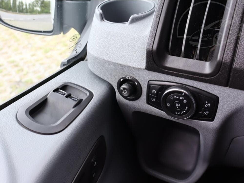 2018 Ford TRANSIT - 11
