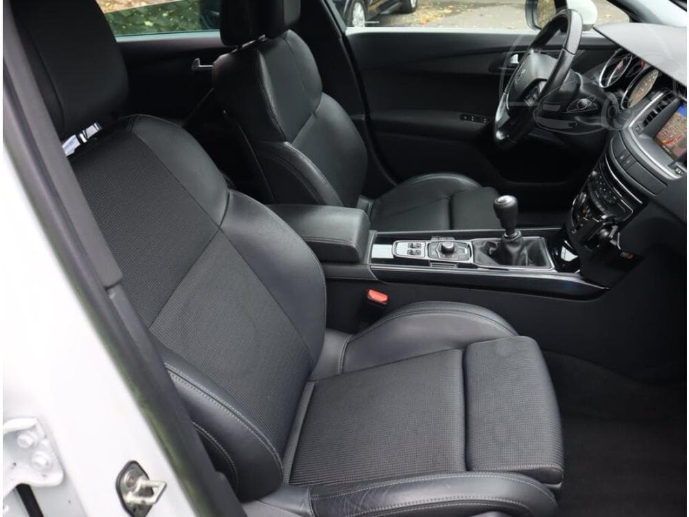 2013 Peugeot 508 - 13