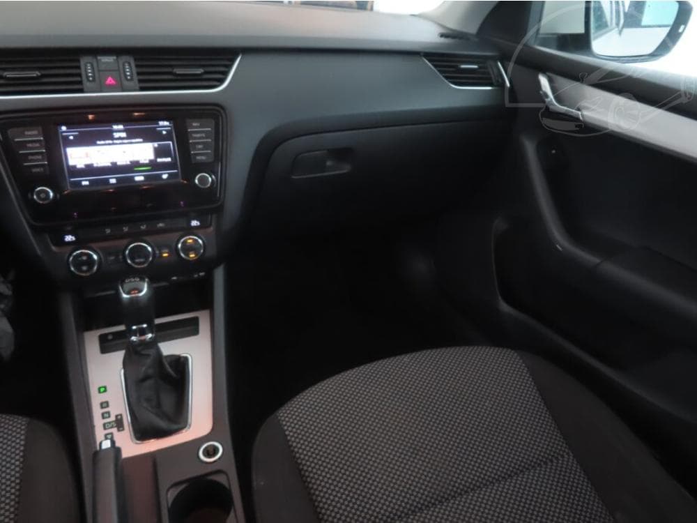2016 Škoda OCTAVIA - 15
