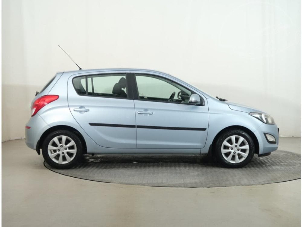 2014 Hyundai i20 - 6