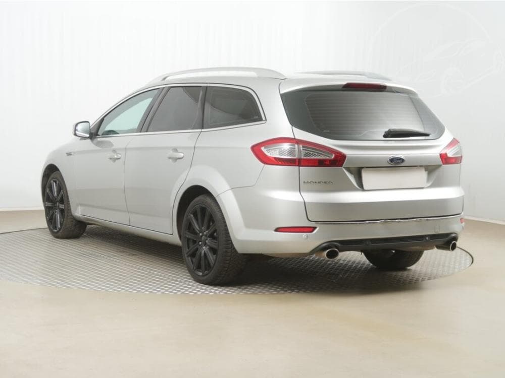 2011 Ford MONDEO - 4