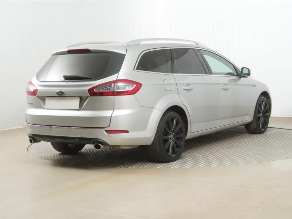 2011 Ford MONDEO - 5