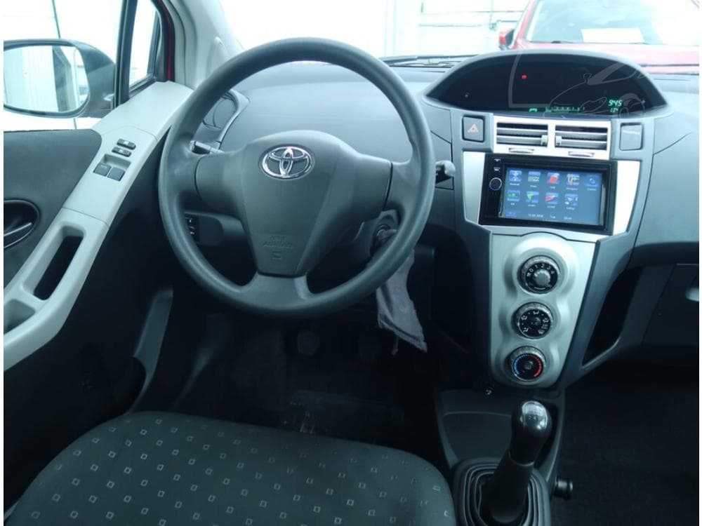 2007 Toyota YARIS - 7