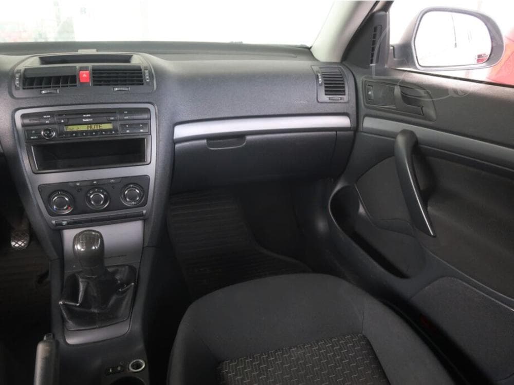 2011 Škoda OCTAVIA - 8