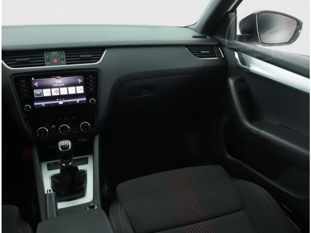 2020 Škoda OCTAVIA - 8