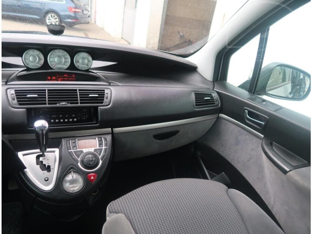 2011 Peugeot 807 - 8