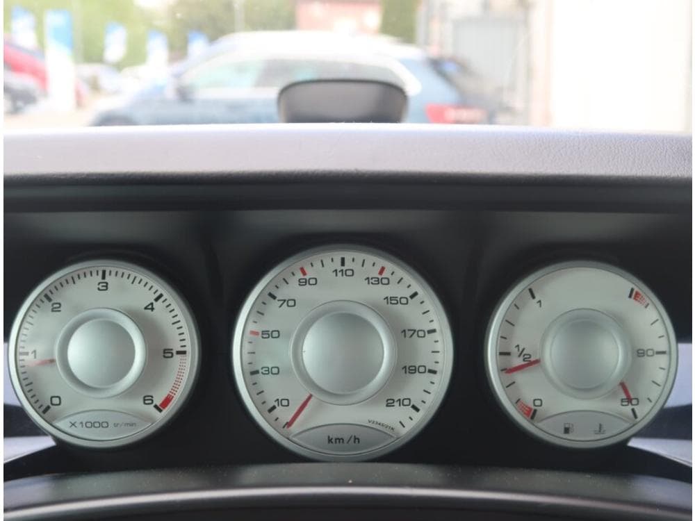 2011 Peugeot 807 - 11