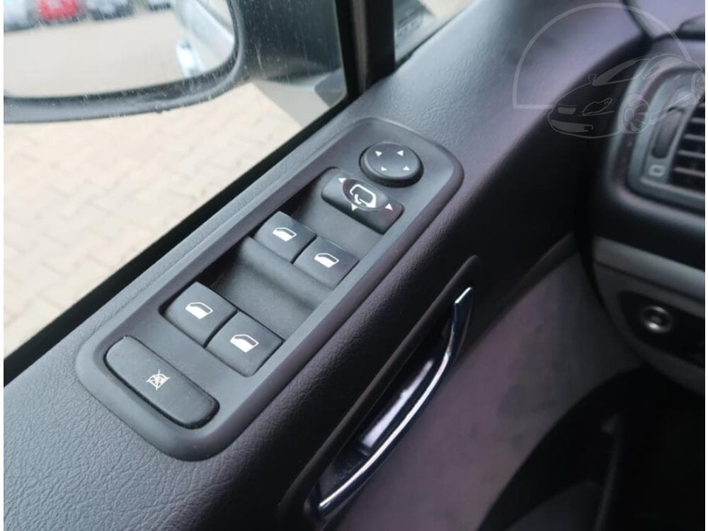 2011 Peugeot 807 - 15