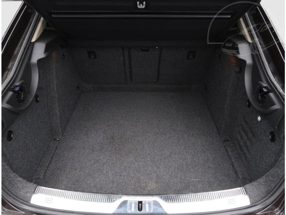 2013 Škoda SUPERB - 14