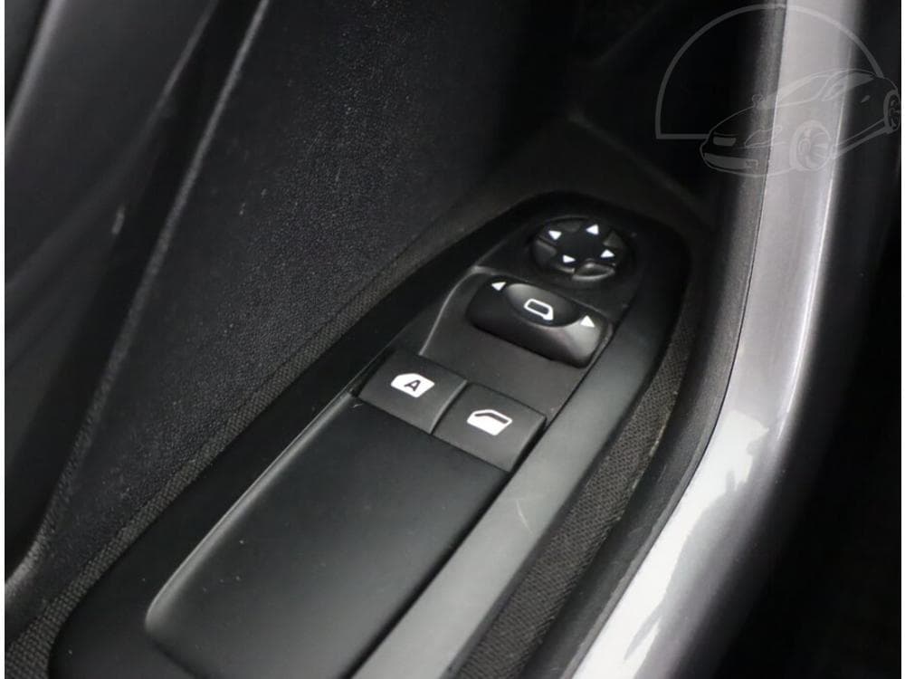 2017 Peugeot 2008 - 27