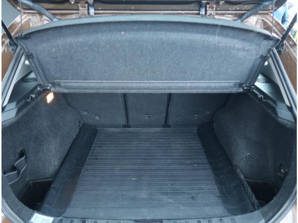 2009 BMW X1 - 13