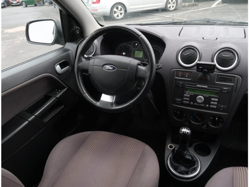 2010 Ford FUSION - 7