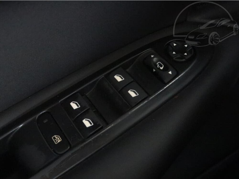 2011 Citroen C4 - 14