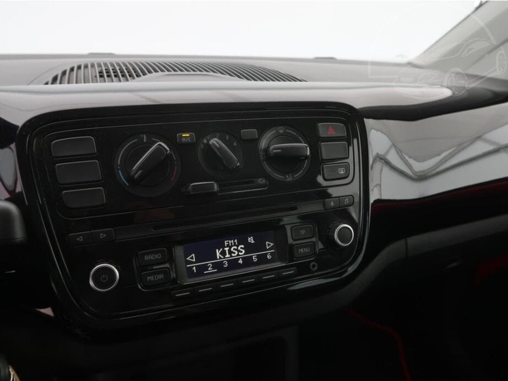 2013 Volkswagen UP! - 23