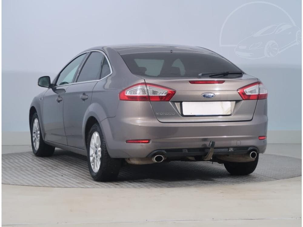 2011 Ford MONDEO - 4