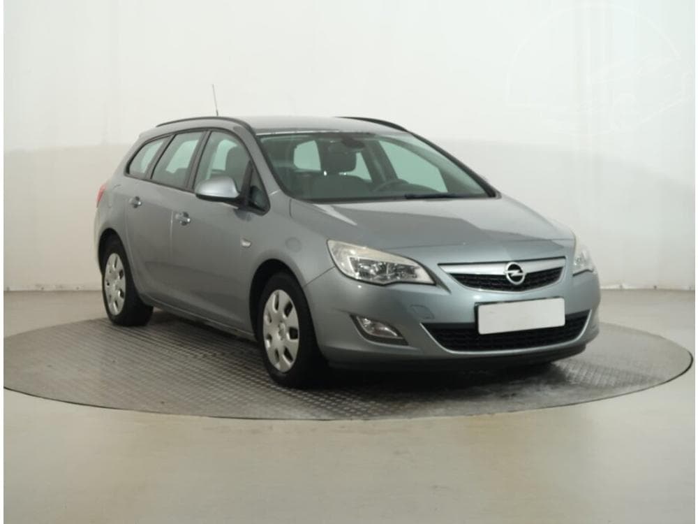 2011 Opel ASTRA