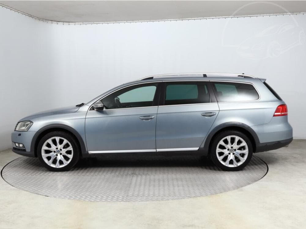 2013 Volkswagen PASSAT - 3