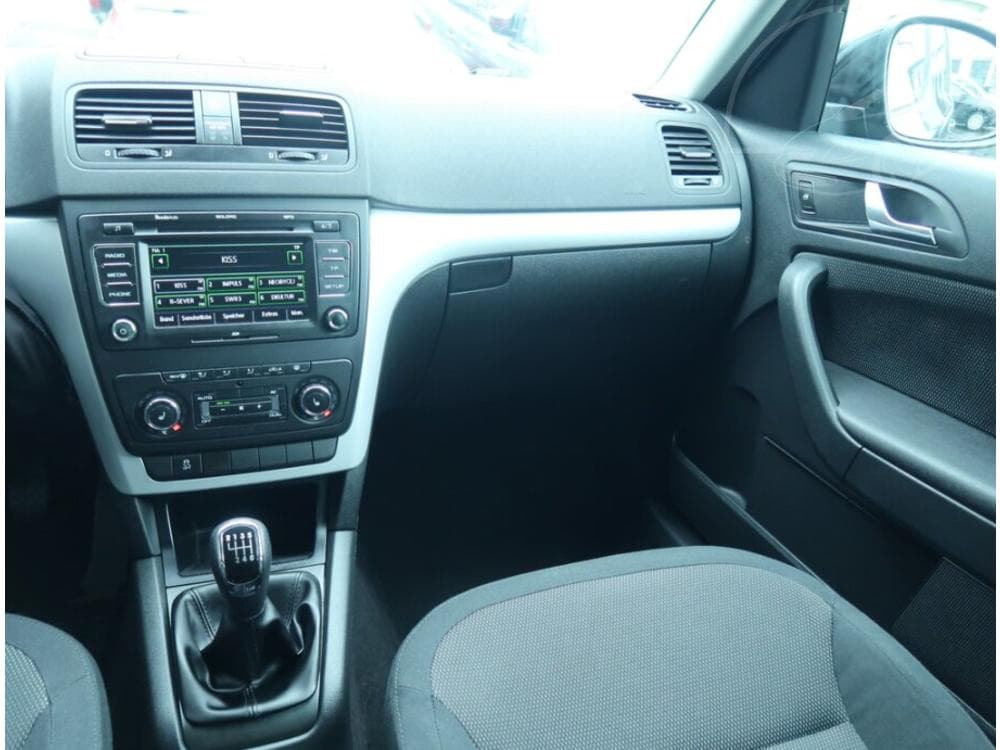 2012 Škoda YETI - 15