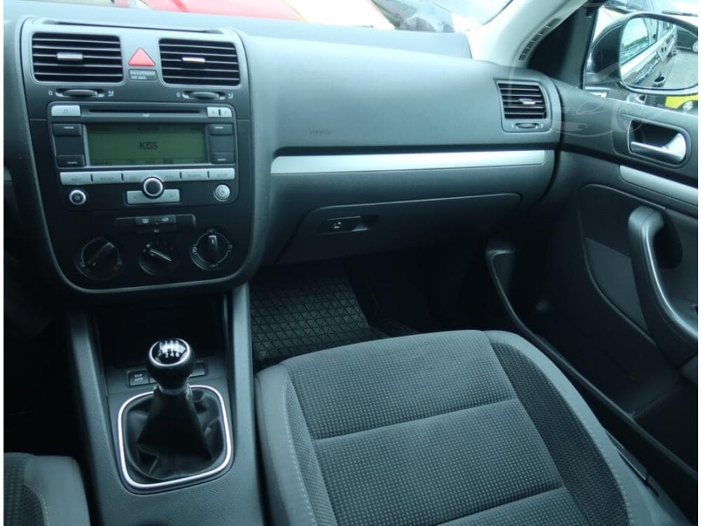 2008 Volkswagen GOLF - 8