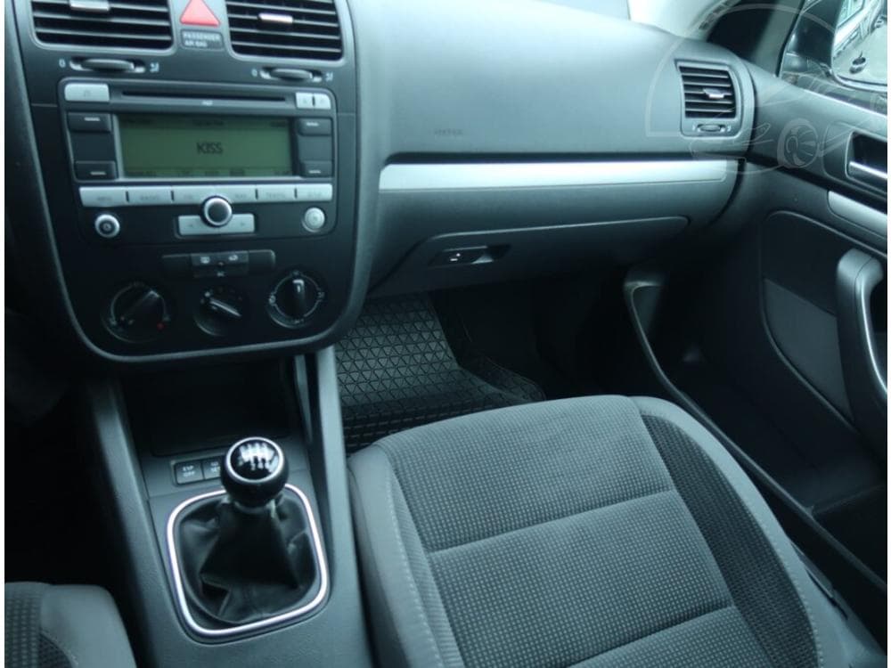 2008 Volkswagen GOLF - 12