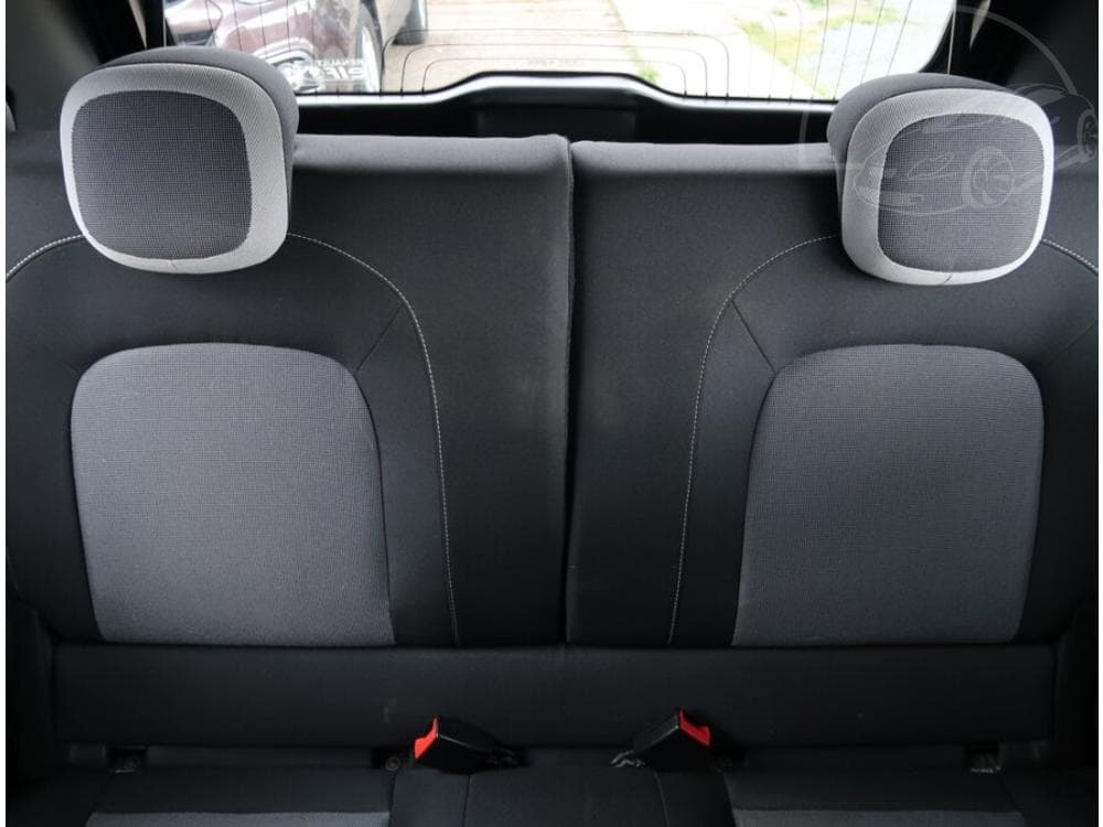 2015 Renault TWINGO - 19