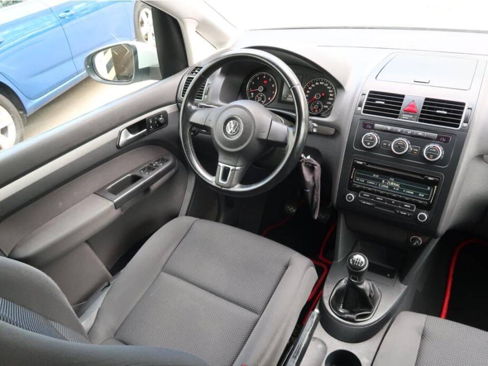 2015 Volkswagen TOURAN - 13
