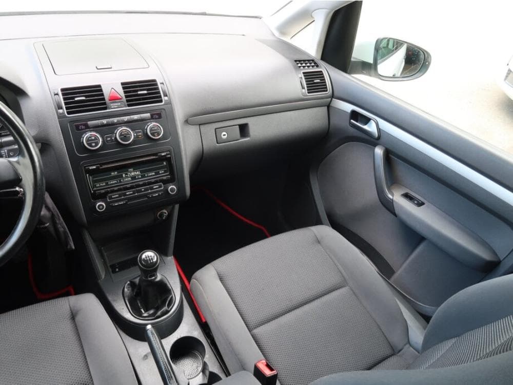 2015 Volkswagen TOURAN - 15