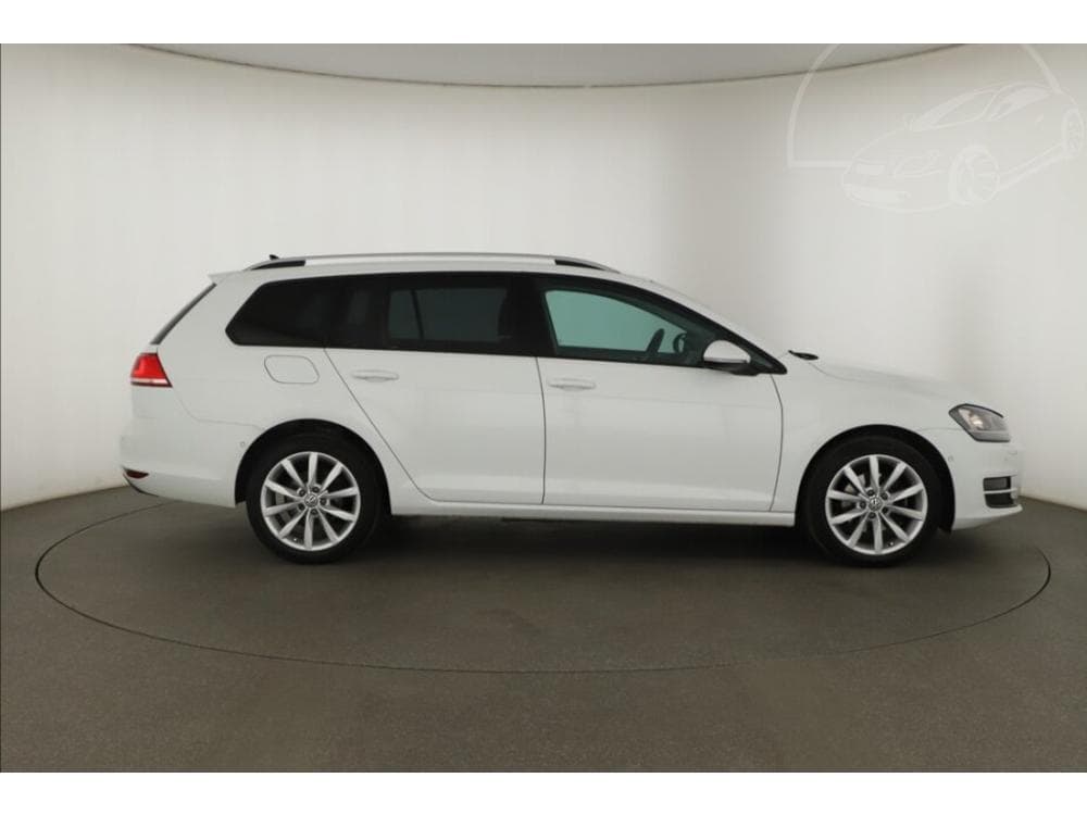 2016 Volkswagen GOLF - 11