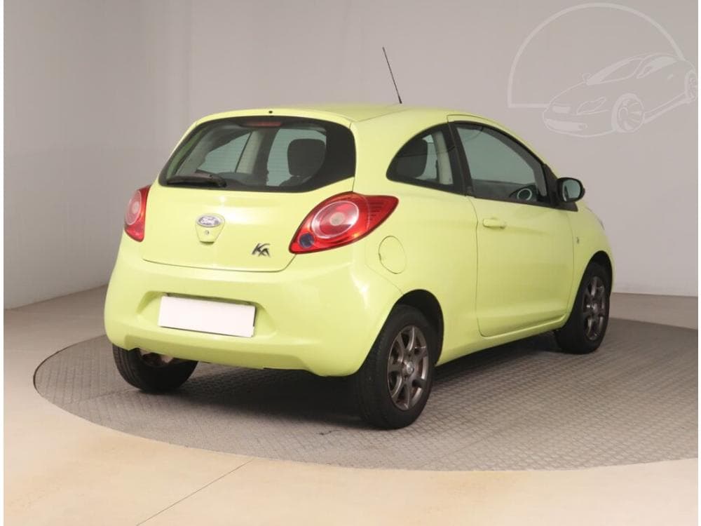 2011 Ford KA - 13