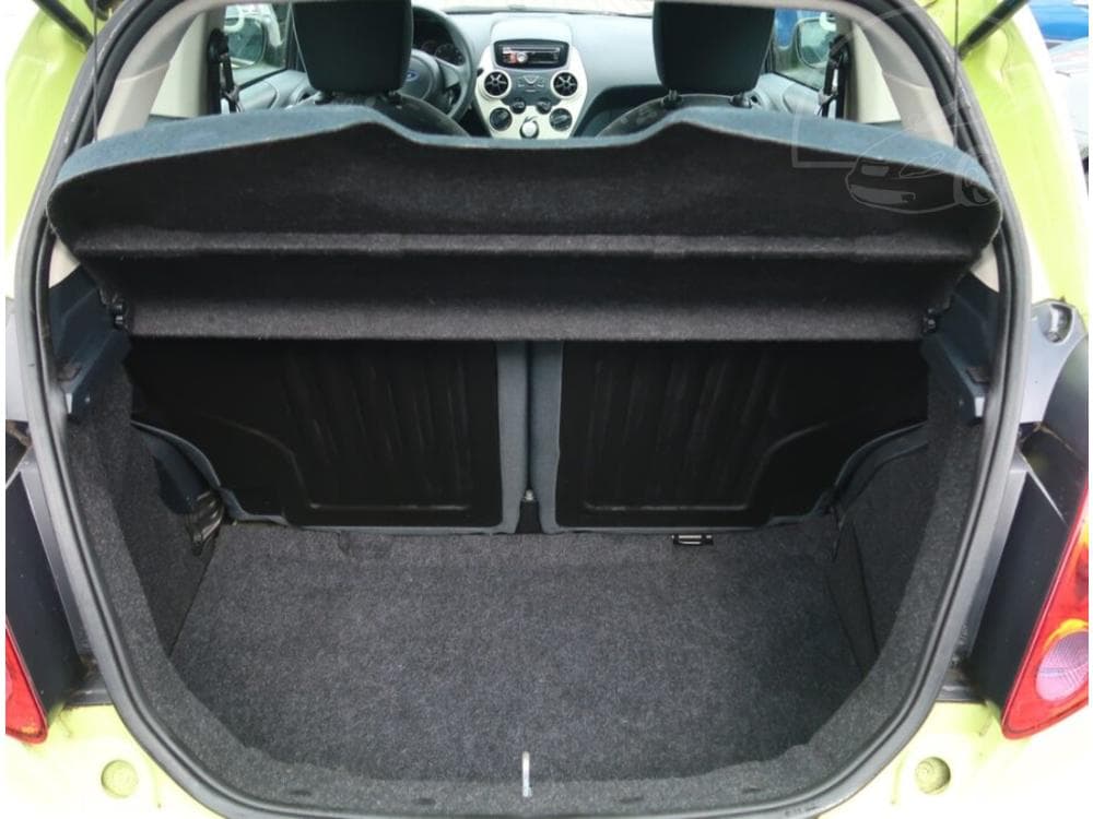 2011 Ford KA - 37