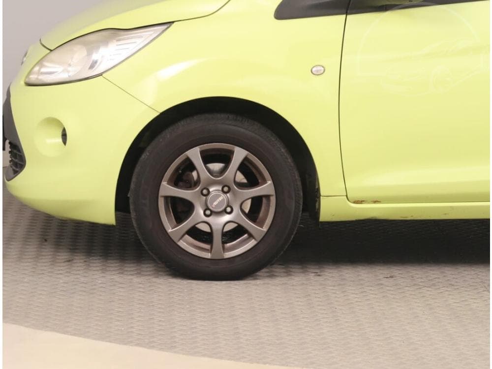 2011 Ford KA - 40