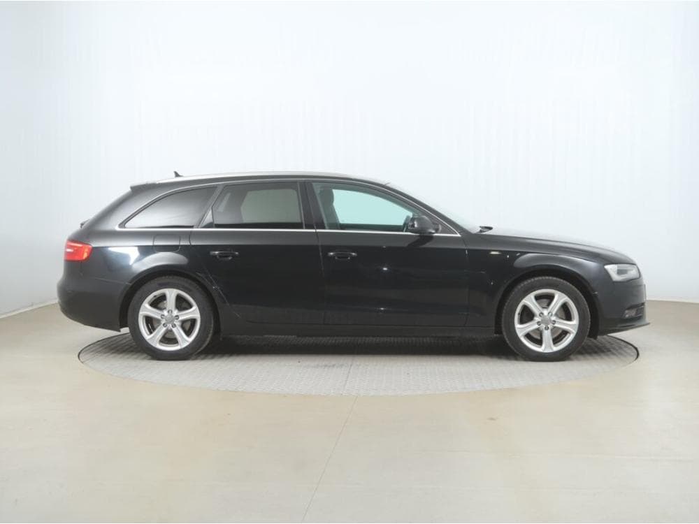 2014 Audi A4 - 11