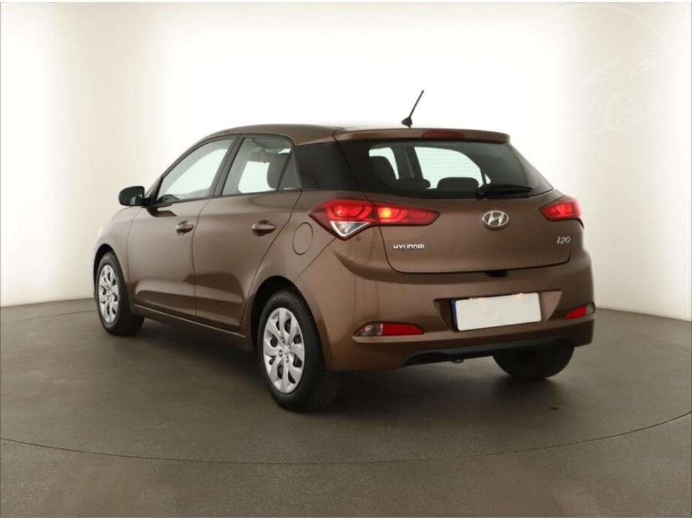 2016 Hyundai i20 - 7