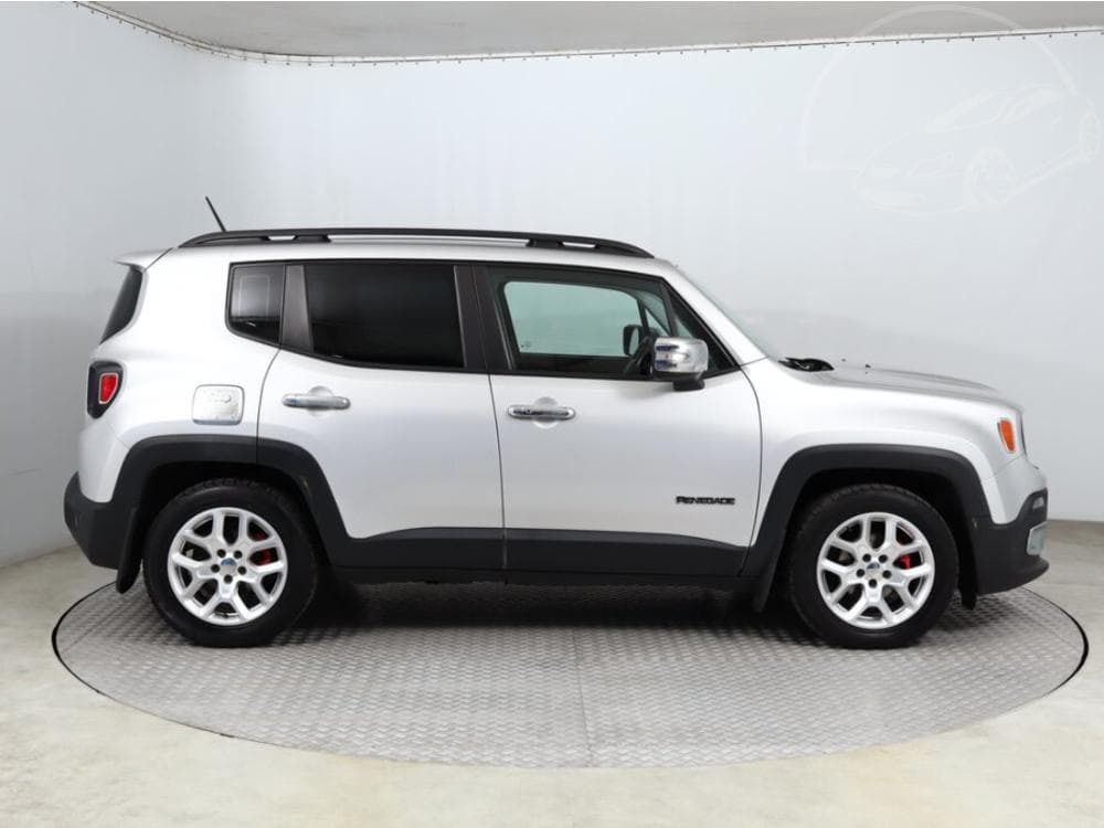 2014 Jeep RENEGADE - 11