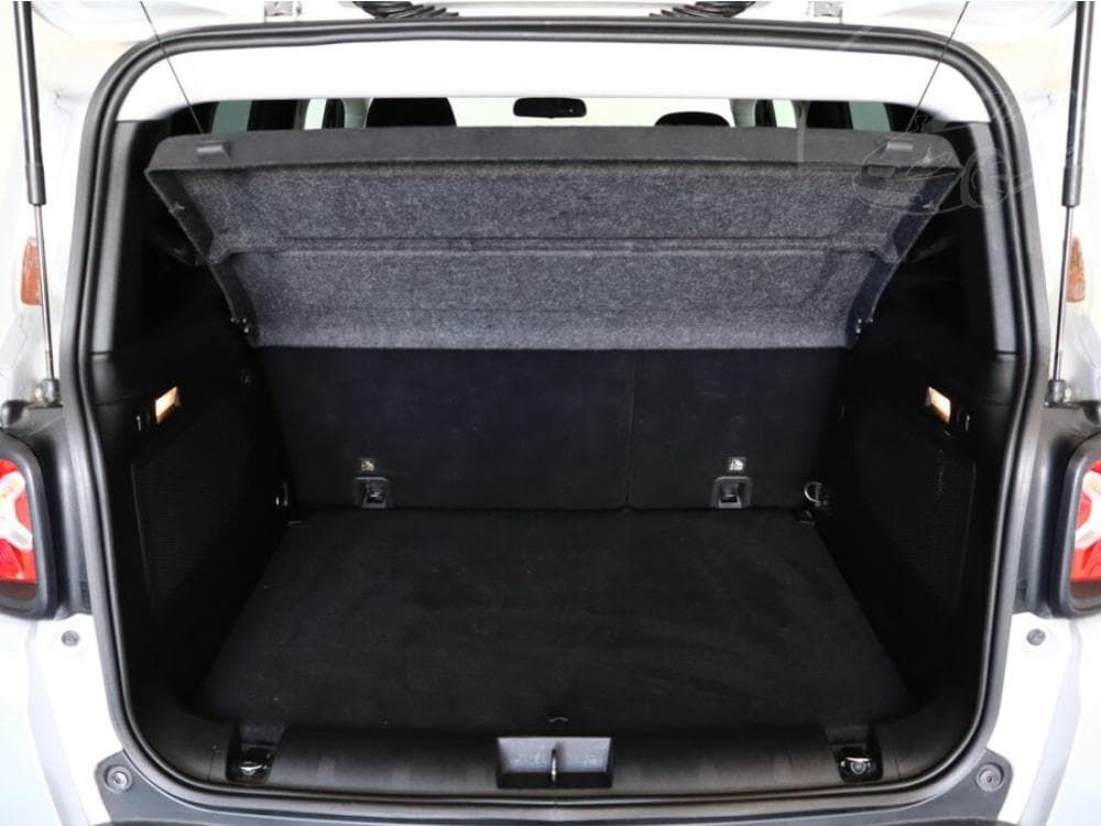 2014 Jeep RENEGADE - 21