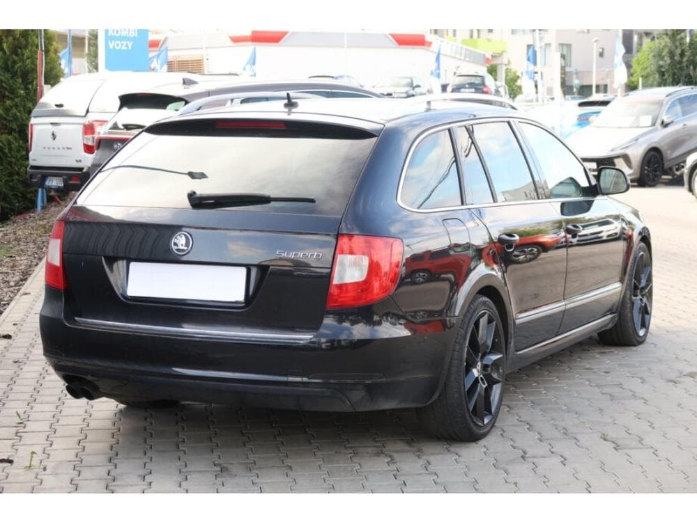 2010 Škoda SUPERB - 5