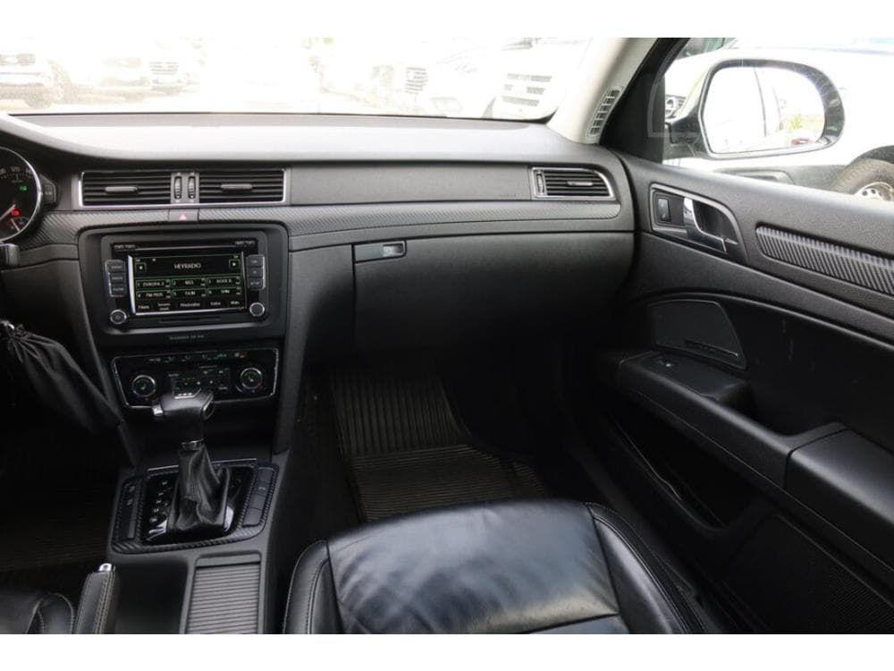 2010 Škoda SUPERB - 8