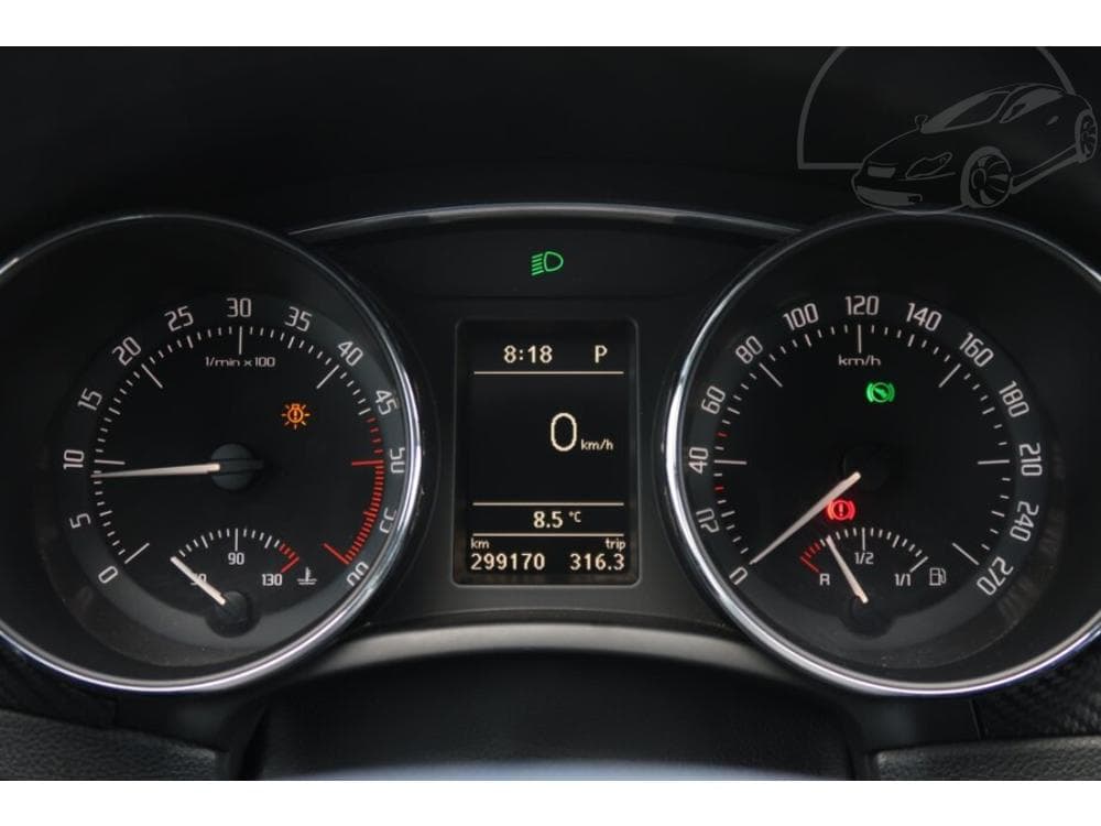 2010 Škoda SUPERB - 11