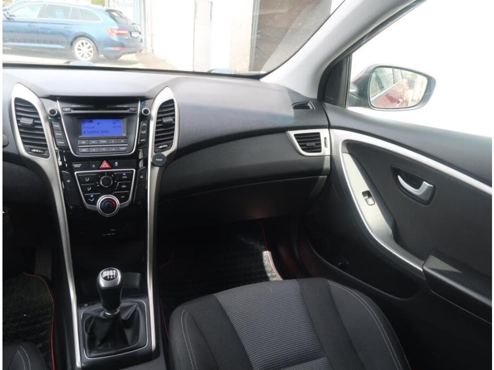 2016 Hyundai i30 - 15